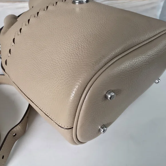 Coach Lora Bucket Bag with Whipstitch Detail in a light taupe - Picture 8 of 16